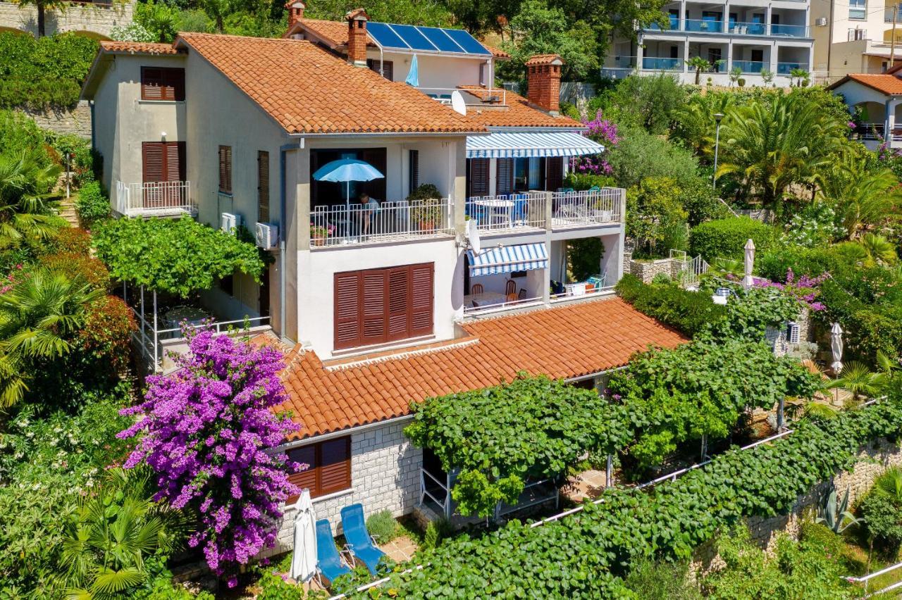 Apartments Mandica Rabac Esterno foto